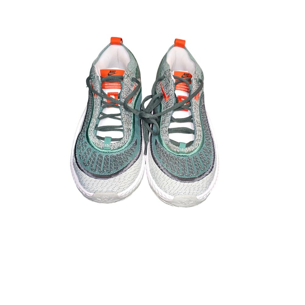 Nike Cosmic Unity 3 NRG Basketball Shoes